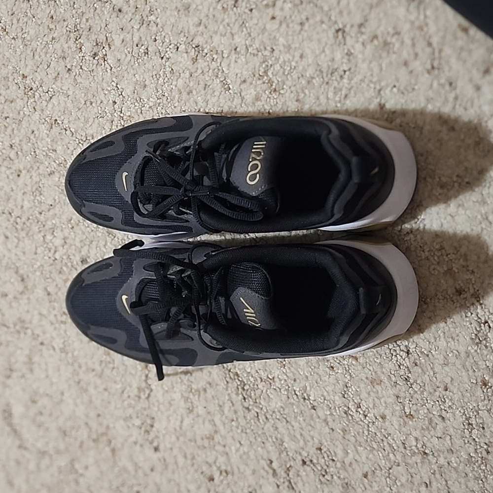 Nike Air 200 Sneakers Black/Gold US 6Y